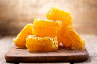 中班美术教案_有趣的手指印画中班美术教案