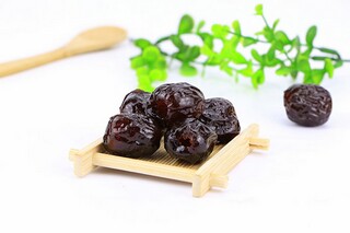 母亲节的作文（母亲节的作文200字）